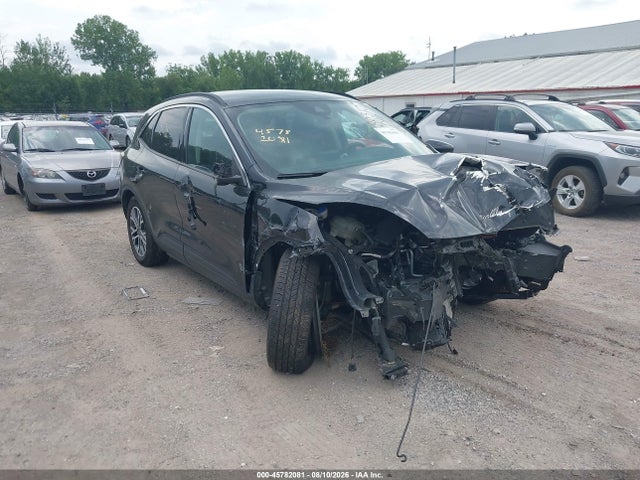 45782081 :رقم المزاد ، 1FMCU9H93LUC13879 vin ، 2020 Ford Escape Sel مزاد بيع