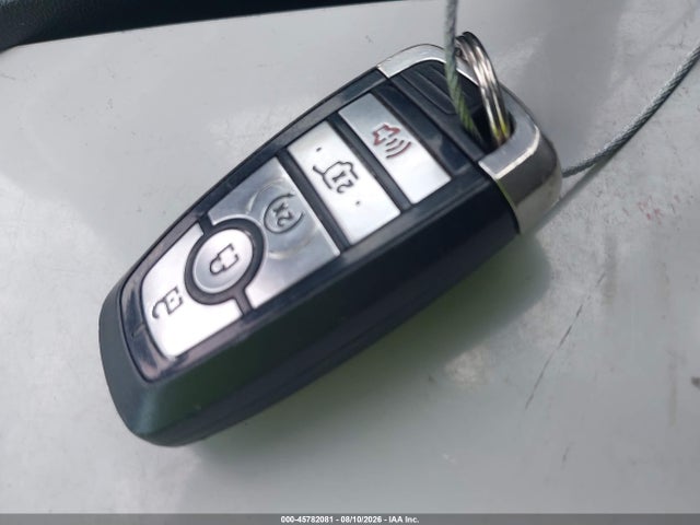 45782081 :رقم المزاد ، 1FMCU9H93LUC13879 vin ، 2020 Ford Escape Sel مزاد بيع