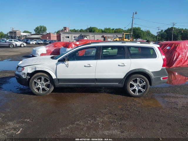 Продажа на аукционе авто 2015 Volvo Xc70 T6 Platinum, vin: YV4902ND2F1201008, номер лота: 45782158