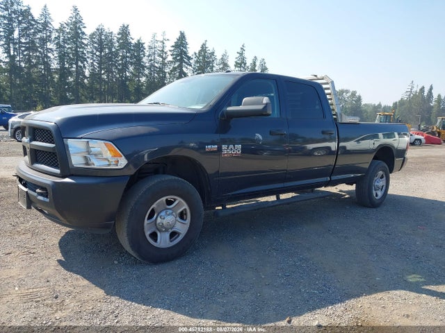 3C63R3GT7JG304824 RAM 3500 Tradesman 4x4 8&#039; Box