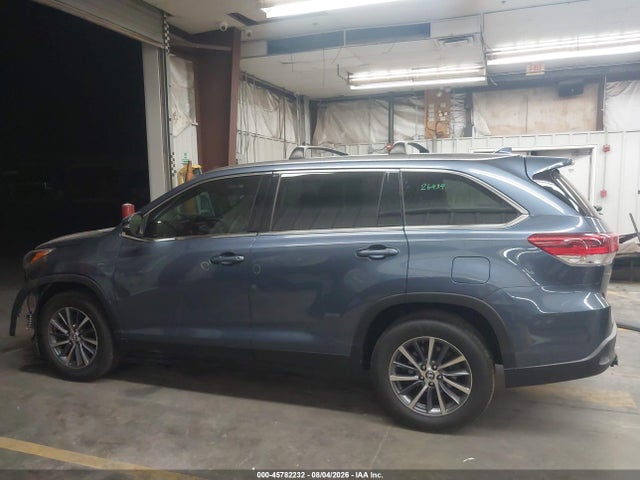 5TDKZRFH1KS356148 Toyota Highlander Xle