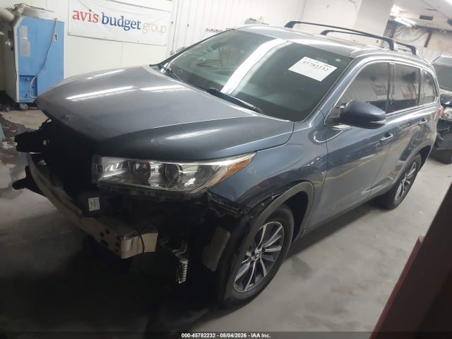 5TDKZRFH1KS356148 Toyota Highlander Xle