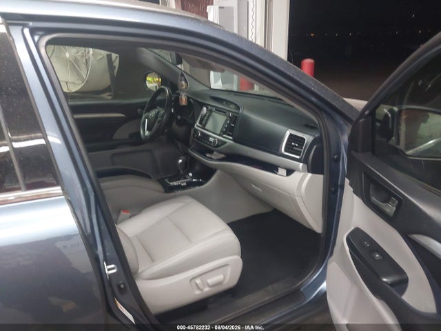 5TDKZRFH1KS356148 Toyota Highlander Xle