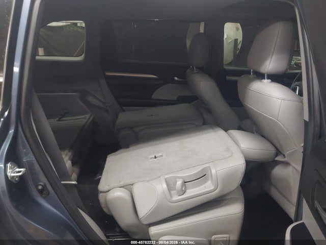 5TDKZRFH1KS356148 Toyota Highlander Xle