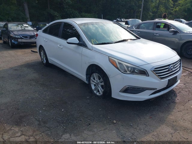 45782236 :رقم المزاد ، 5NPE24AF1FH078020 vin ، 2015 Hyundai Sonata Se مزاد بيع