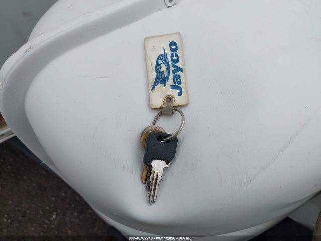45782249 :رقم المزاد ، 1UJBJ02M151JG0228 vin ، 2005 Jayco Other مزاد بيع