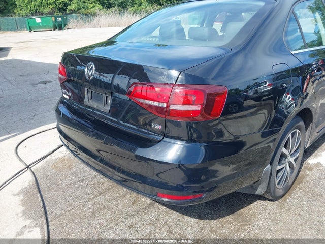 2017 Volkswagen Jetta 1.4t Se მანქანა იყიდება აუქციონზე, vin: 3VWB67AJ9HM230567, აუქციონის ნომერი: 45782271