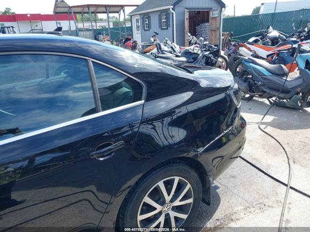 2017 Volkswagen Jetta 1.4t Se მანქანა იყიდება აუქციონზე, vin: 3VWB67AJ9HM230567, აუქციონის ნომერი: 45782271