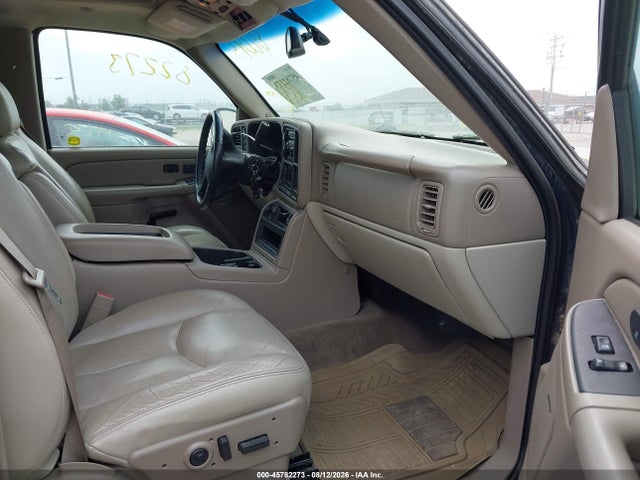 2005 Gmc Yukon Xl 1500 Slt მანქანა იყიდება აუქციონზე, vin: 3GKFK16Z55G176663, აუქციონის ნომერი: 45782273