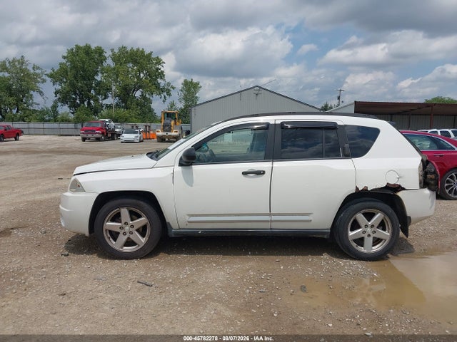 45782278 :رقم المزاد ، 1J8FF57W17D180472 vin ، 2007 Jeep Compass Limited مزاد بيع