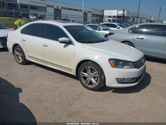 Продажа на аукционе авто 2014 Volkswagen Passat 2.0l Tdi Sel Premium, vin: 1VWCN7A35EC070807, номер лота: 45782282