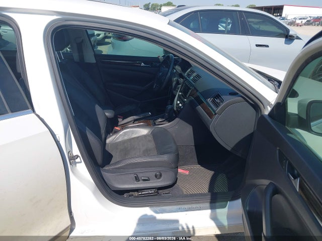 Продажа на аукционе авто 2014 Volkswagen Passat 2.0l Tdi Sel Premium, vin: 1VWCN7A35EC070807, номер лота: 45782282