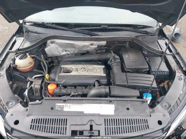 2015 Volkswagen Tiguan Se მანქანა იყიდება აუქციონზე, vin: WVGBV7AX5FW521568, აუქციონის ნომერი: 45782305