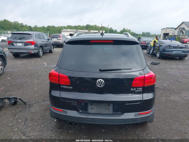 2015 Volkswagen Tiguan Se მანქანა იყიდება აუქციონზე, vin: WVGBV7AX5FW521568, აუქციონის ნომერი: 45782305