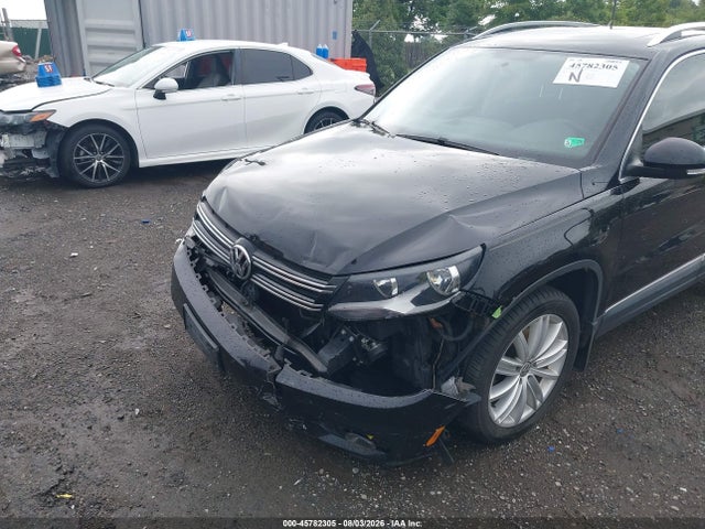 2015 Volkswagen Tiguan Se მანქანა იყიდება აუქციონზე, vin: WVGBV7AX5FW521568, აუქციონის ნომერი: 45782305