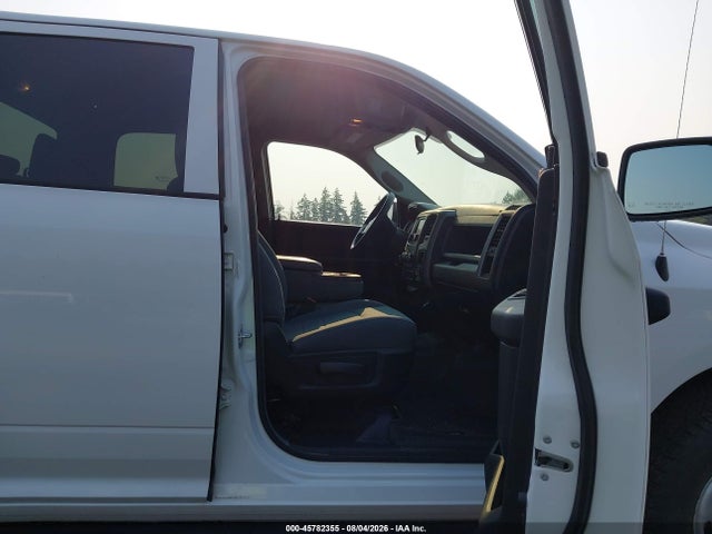 Aukcja sprzedaży 2019 Ram 1500 Classic Tradesman  4x4 5'7 Box, vin: 3C6RR7KG4KG619870, numer aukcji: 45782355