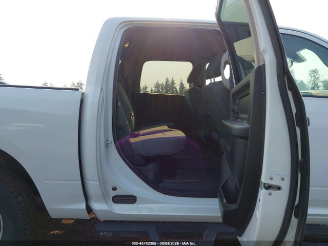 Aukcja sprzedaży 2019 Ram 1500 Classic Tradesman  4x4 5'7 Box, vin: 3C6RR7KG4KG619870, numer aukcji: 45782355