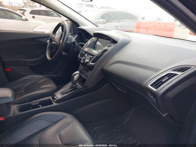 45782364 :رقم المزاد ، 1FADP3J26HL288363 vin ، 2017 Ford Focus Titanium مزاد بيع