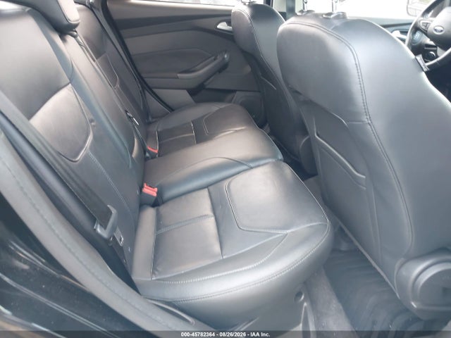 45782364 :رقم المزاد ، 1FADP3J26HL288363 vin ، 2017 Ford Focus Titanium مزاد بيع