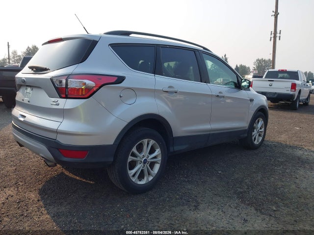 Ford ESCAPE SE 2018 1FMCU9GD3JUD31160 Image 4