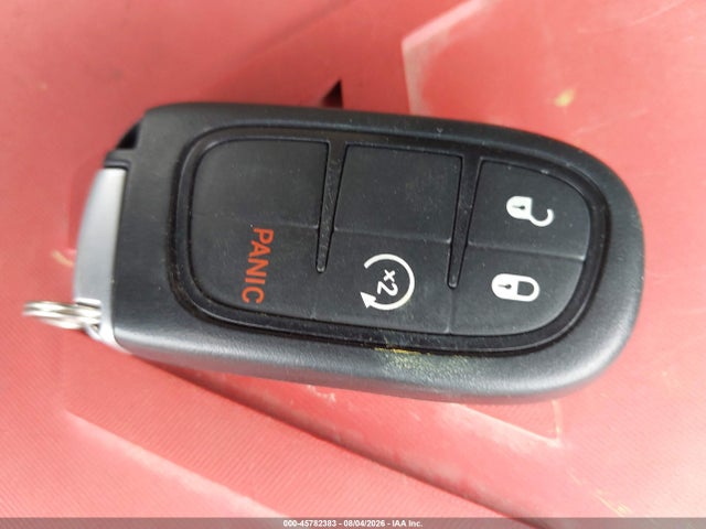 45782383 :رقم المزاد ، 1C4PJMLX6LD608050 vin ، 2020 Jeep Cherokee Latitude Plus 4x4 مزاد بيع