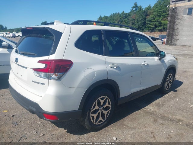 JF2SKADCXPH473978 Subaru Forester Premium