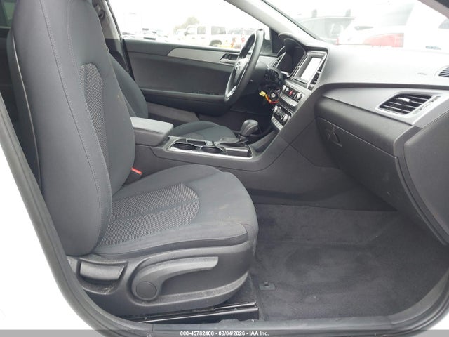 Hyundai SONATA SE 2019 5NPE24AF2KH814912 Image 5