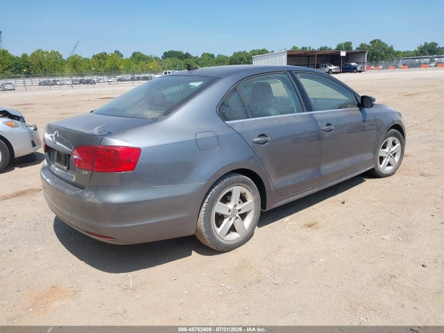 Продаж на аукціоні авто 2014 Volkswagen Jetta 2.0l Tdi, vin: 3VWLL7AJ3EM322847, номер лоту: 45782409