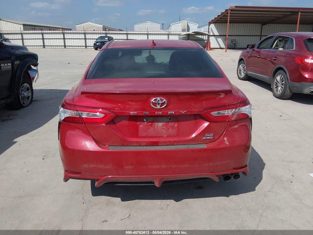 45782412 :رقم المزاد ، 4T1J11BKXLU011845 vin ، 2020 Toyota Camry Se Awd مزاد بيع