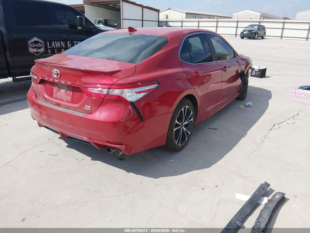 45782412 :رقم المزاد ، 4T1J11BKXLU011845 vin ، 2020 Toyota Camry Se Awd مزاد بيع