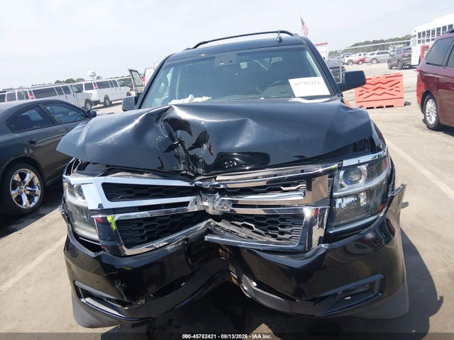 45782421 :رقم المزاد ، 1GNSKJKC9FR530480 vin ، 2015 Chevrolet Suburban Lt مزاد بيع