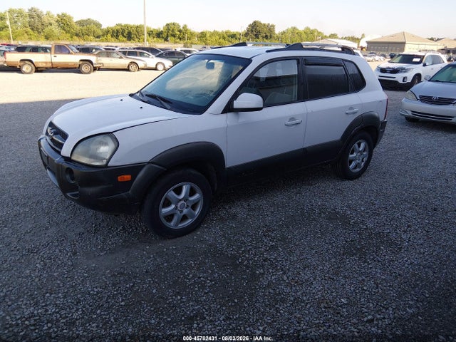 45782431 :رقم المزاد ، KM8JN12D55U083528 vin ، 2005 Hyundai Tucson Gls/lx مزاد بيع