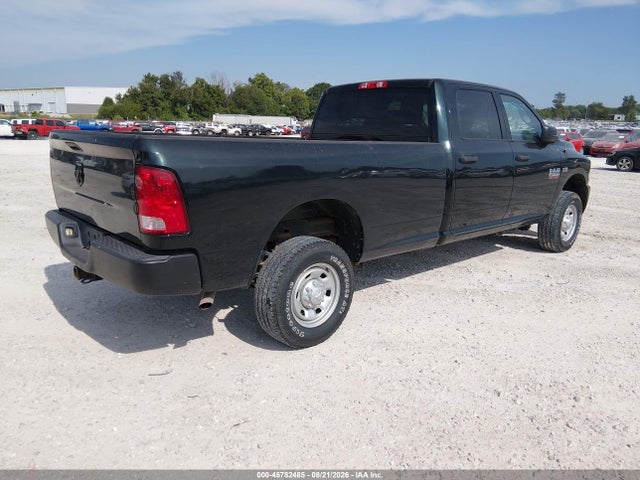 3C6JR7AG5JG310647 RAM 1500 Tradesman 4x4 6&#039;4 Box
