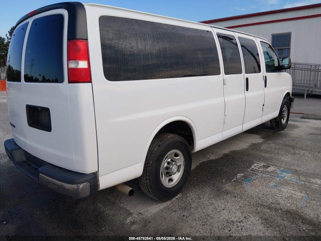 45782541 :رقم المزاد ، 1GAZGPFF8H1275069 vin ، 2017 Chevrolet Express 3500 Lt مزاد بيع