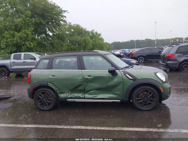 2016 Mini Countryman Cooper S მანქანა იყიდება აუქციონზე, vin: WMWZC5C58GWP49815, აუქციონის ნომერი: 45782570