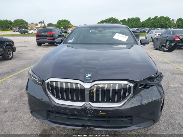 Продаж на аукціоні авто 2025 Bmw 530i, vin: WBA43FJ08SCU02633, номер лоту: 45782597
