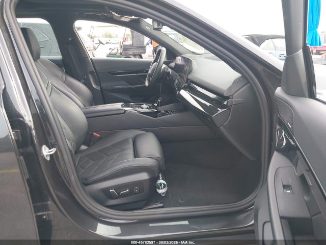 Продаж на аукціоні авто 2025 Bmw 530i, vin: WBA43FJ08SCU02633, номер лоту: 45782597