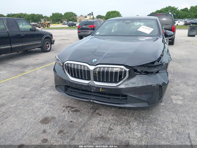 Продаж на аукціоні авто 2025 Bmw 530i, vin: WBA43FJ08SCU02633, номер лоту: 45782597