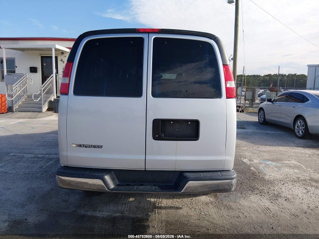 45782600 :رقم المزاد ، 1GAZGPFFXH1264574 vin ، 2017 Chevrolet Express 3500 Lt مزاد بيع