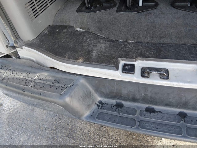 45782600 :رقم المزاد ، 1GAZGPFFXH1264574 vin ، 2017 Chevrolet Express 3500 Lt مزاد بيع