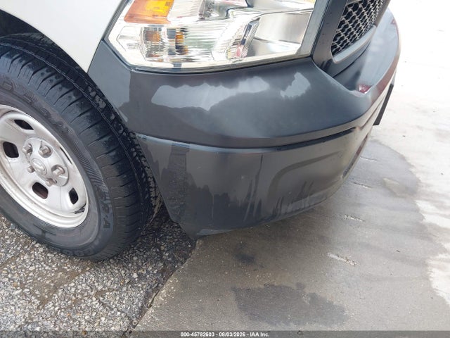 45782603 :رقم المزاد ، 3C6JR6DGXKG504002 vin ، 2019 Ram 1500 Classic Tradesman  4x2 8' Box مزاد بيع