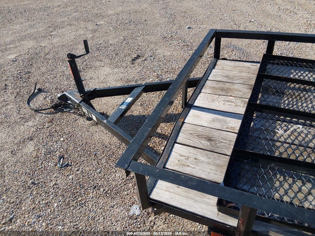 45782605 :رقم المزاد ، 4YMBU1011NT002709 vin ، 2022 Carry-on Utility Trailer مزاد بيع