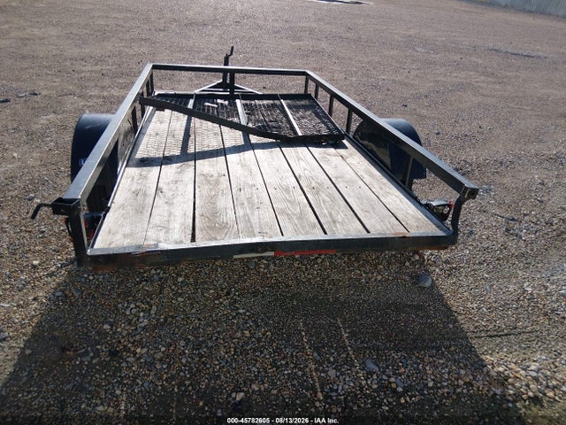 45782605 :رقم المزاد ، 4YMBU1011NT002709 vin ، 2022 Carry-on Utility Trailer مزاد بيع