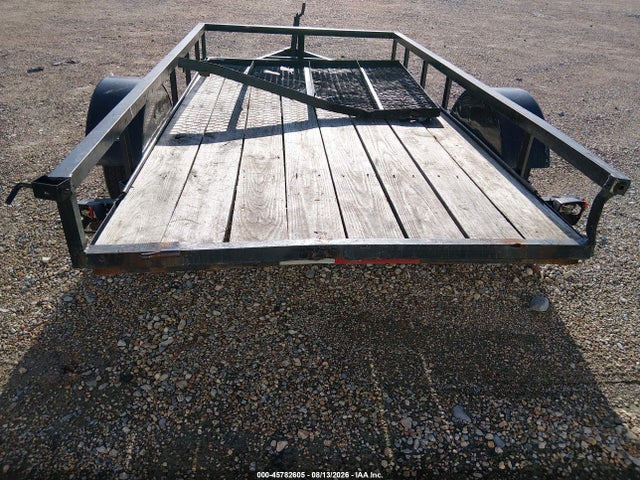 45782605 :رقم المزاد ، 4YMBU1011NT002709 vin ، 2022 Carry-on Utility Trailer مزاد بيع