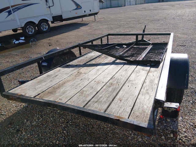 45782605 :رقم المزاد ، 4YMBU1011NT002709 vin ، 2022 Carry-on Utility Trailer مزاد بيع
