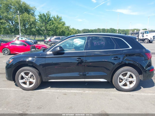 45782606 :رقم المزاد ، WA1AAAFY4M2002861 vin ، 2021 Audi Q5 Premium 45 Tfsi Quattro S Tronic مزاد بيع