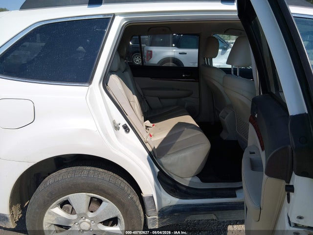 Продажа на аукционе авто 2011 Subaru Outback 3.6r Limited, vin: 4S4BREJC1B2326994, номер лота: 45782627