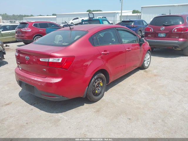 45782650 :رقم المزاد ، KNADN4A33F6458590 vin ، 2015 Kia Rio Ex مزاد بيع
