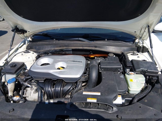 45782656 :رقم المزاد ، KNAGU4LE3H5013788 vin ، 2017 Kia Optima Hybrid Ex مزاد بيع