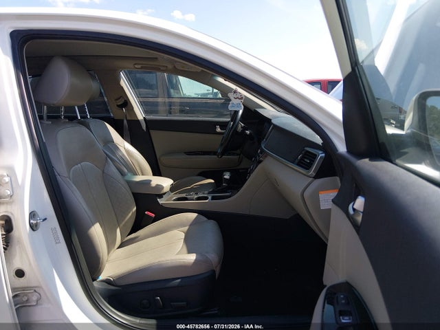 45782656 :رقم المزاد ، KNAGU4LE3H5013788 vin ، 2017 Kia Optima Hybrid Ex مزاد بيع